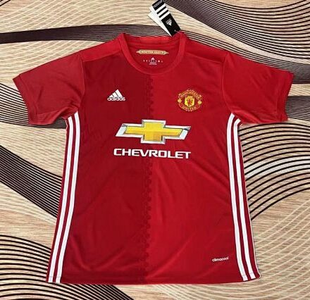 Retro Manchester United 16/17