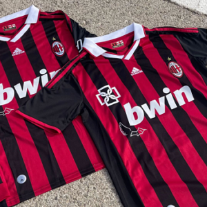 Retro Milan 09/10