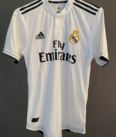 Retro Real Madrid 18/19