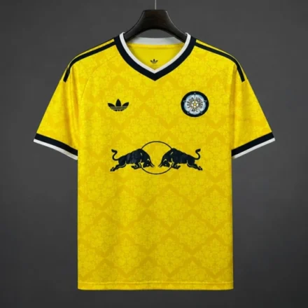 Leeds United Alternativa 26/27