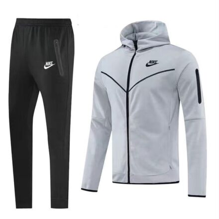 NIKE TECH - 001.2