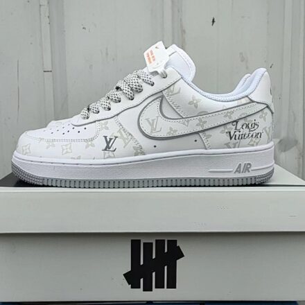 NIKE AIR FORCE - 027.13