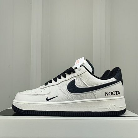NIKE AIR FORCE - 027.18