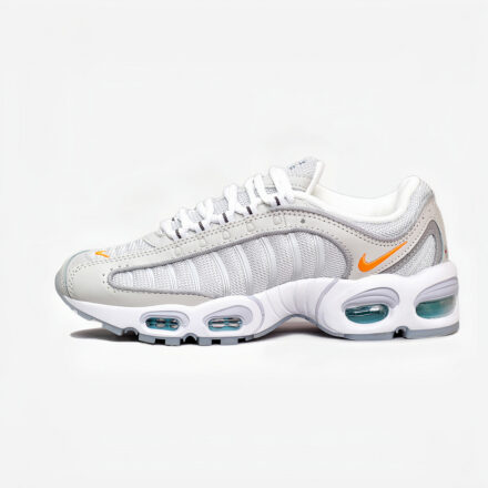 NIKE TAILWIND - 1022.12