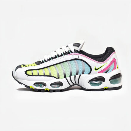 NIKE TAILWIND - 1022.15